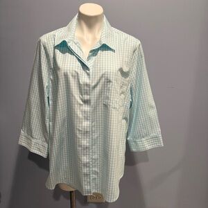 Women’s Chico’s Gingham Button-Front Shirt – Size 3.5 (US 18)